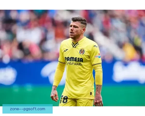 莫雷诺加盟科莫正式担任左后卫 助力球队提升防守实力